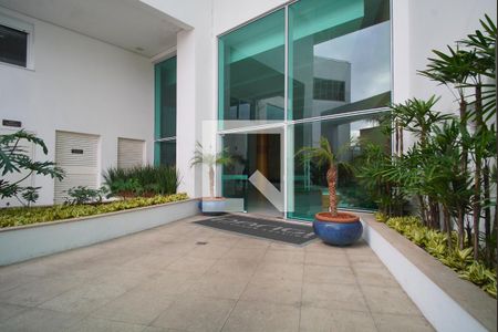 Apartamento à venda com 37m², 1 quarto e 1 vagaFachada e portaria