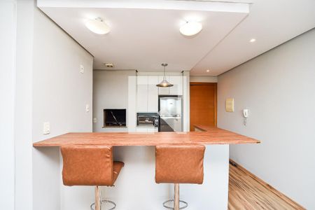 Cozinha e Área de Serviço de apartamento para alugar com 1 quarto, 37m² em Três Figueiras, Porto Alegre