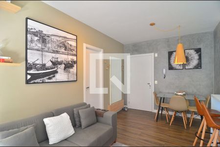 Sala de apartamento à venda com 1 quarto, 46m² em Marechal Rondon, Canoas