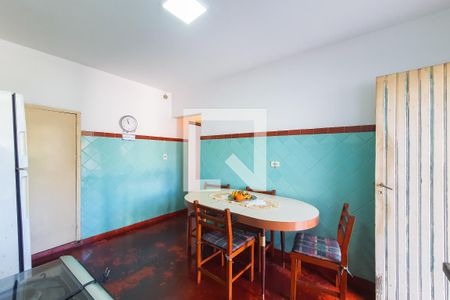 Casa à venda com 150m², 2 quartos e sem vaga Casa à venda com 150m², 2 quartos e sem vagaCozinha