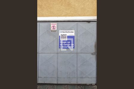 Casa à venda com 250m², 4 quartos e 5 vagasPlaca