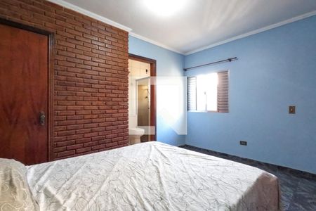Casa à venda com 250m², 4 quartos e 5 vagasSuíte 3
