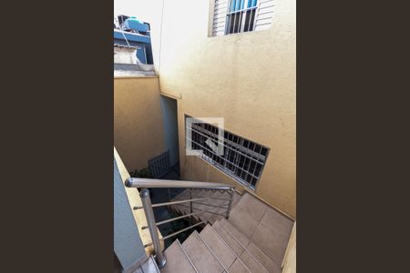 Casa à venda com 250m², 4 quartos e 5 vagasEscada