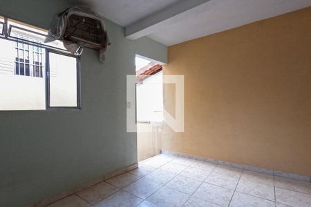 Casa à venda com 250m², 4 quartos e 5 vagasÁrea de Serviço