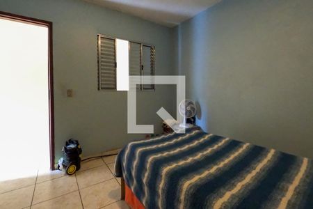 Casa à venda com 250m², 4 quartos e 5 vagasQuarto de Serviço