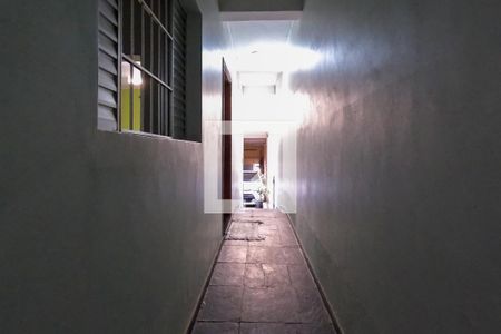 Casa à venda com 250m², 4 quartos e 5 vagasCorredor