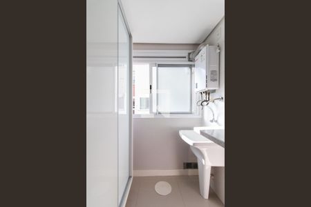 Apartamento à venda com 90m², 2 quartos e 2 vagasCozinha e Área de Serviço