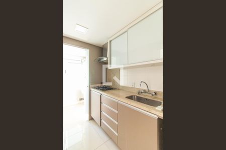 Apartamento à venda com 90m², 2 quartos e 2 vagasCozinha e Área de Serviço