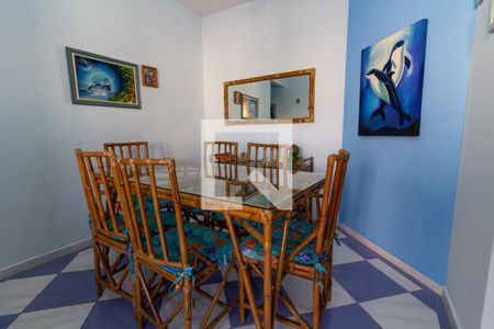 Detalhe da sala de jantar de apartamento para alugar com 3 quartos, 98m² em Canto do Forte, Praia Grande
