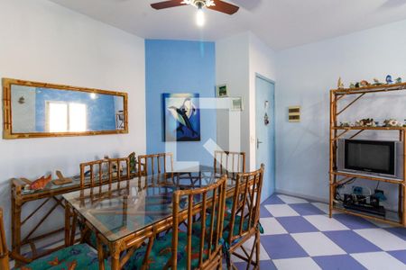 Sala de apartamento para alugar com 3 quartos, 98m² em Canto do Forte, Praia Grande