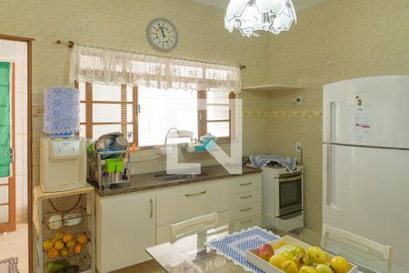 Casa à venda com 164m², 3 quartos e 3 vagasCozinha