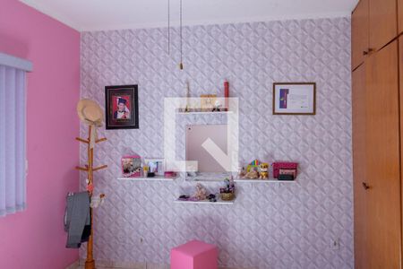 Casa à venda com 164m², 3 quartos e 3 vagasQuarto 2