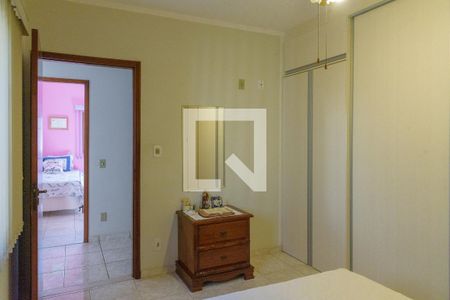 Casa à venda com 164m², 3 quartos e 3 vagasSuíte
