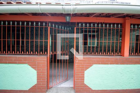 Casa de condomínio para alugar com 70m², 1 quarto e 1 vaga Casa de condomínio para alugar com 70m², 1 quarto e 1 vagaFachada
