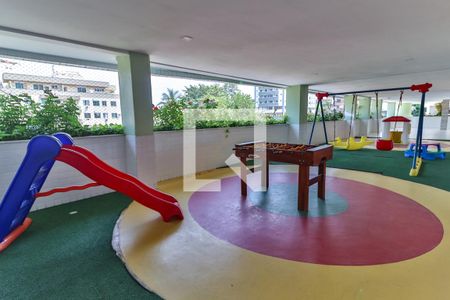 Apartamento para alugar com 92m², 3 quartos e 1 vaga Apartamento para alugar com 92m², 3 quartos e 1 vagaPlayground