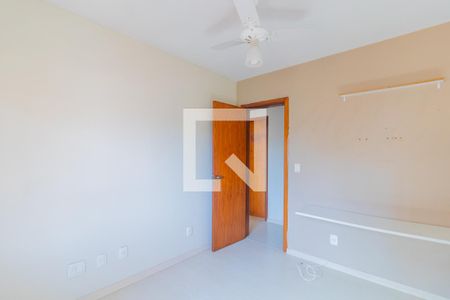 Quarto 1 de casa de condomínio à venda com 3 quartos, 250m² em Espírito Santo, Porto Alegre