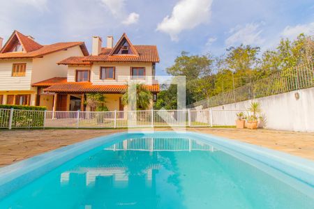 Casa de condomínio à venda com 250m², 3 quartos e sem vagaÁrea comum - Piscina