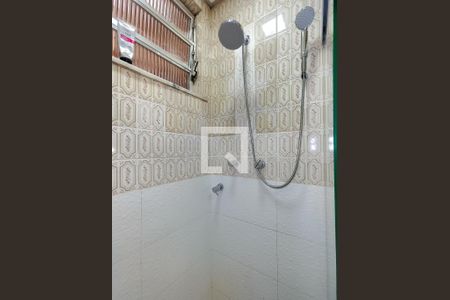 Apartamento para alugar com 70m², 2 quartos e sem vaga Apartamento para alugar com 70m², 2 quartos e sem vagaBanheiro Corredor