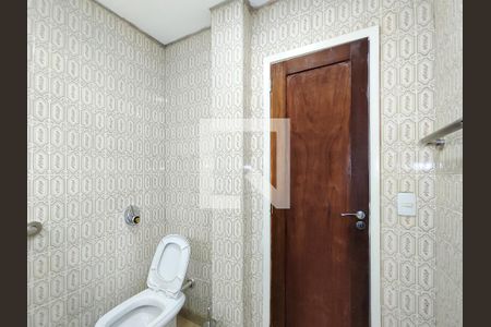 Apartamento para alugar com 70m², 2 quartos e sem vaga Apartamento para alugar com 70m², 2 quartos e sem vagaBanheiro Corredor