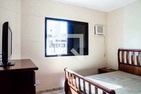 Quarto 1 de apartamento para alugar com 2 quartos, 137m² em Jardim Virginia , Guarujá