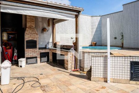 Apartamento para alugar com 137m², 2 quartos e 1 vaga Apartamento para alugar com 137m², 2 quartos e 1 vagaPiscina