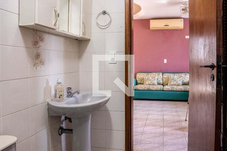 Apartamento para alugar com 137m², 2 quartos e 1 vaga Apartamento para alugar com 137m², 2 quartos e 1 vagaBanheiro