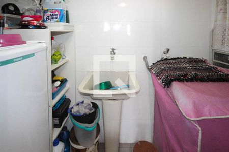 Apartamento à venda com 54m², 2 quartos e 1 vaga Apartamento à venda com 54m², 2 quartos e 1 vagaÁrea de Serviço