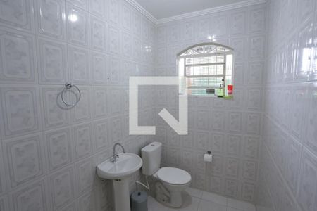 Casa à venda com 164m², 3 quartos e 1 vagaLavabo