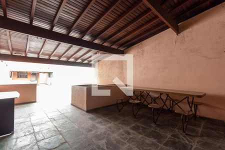 Casa à venda com 328m², 3 quartos e 2 vagas Casa à venda com 328m², 3 quartos e 2 vagasÁrea Gourmet