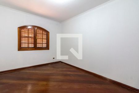 Casa à venda com 328m², 3 quartos e 2 vagas Casa à venda com 328m², 3 quartos e 2 vagasQuarto 3