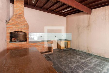 Casa à venda com 328m², 3 quartos e 2 vagas Casa à venda com 328m², 3 quartos e 2 vagasÁrea Gourmet