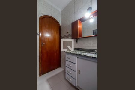 Casa à venda com 328m², 3 quartos e 2 vagas Casa à venda com 328m², 3 quartos e 2 vagasBanheiro Quarto 1 - Suite