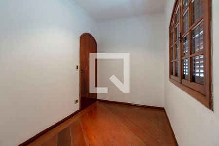 Casa à venda com 328m², 3 quartos e 2 vagas Casa à venda com 328m², 3 quartos e 2 vagasQuarto 2