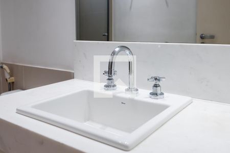 Apartamento à venda com 207m², 4 quartos e 4 vagasBanheiro Quarto 3 - Suíte