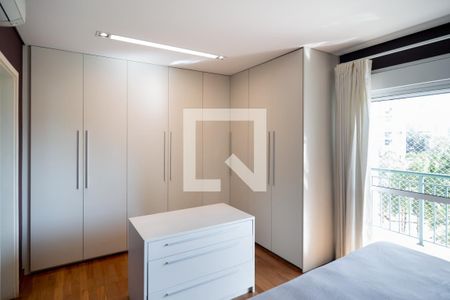 Apartamento à venda com 207m², 4 quartos e 4 vagasQuarto 3 - Suíte