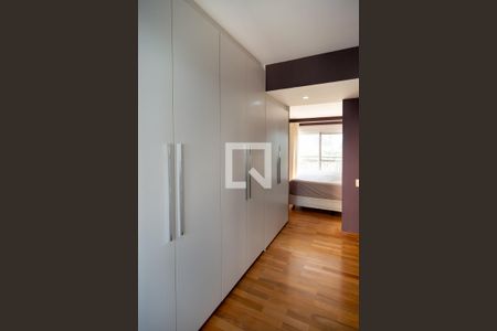 Apartamento à venda com 207m², 4 quartos e 4 vagasQuarto 3 - Suíte