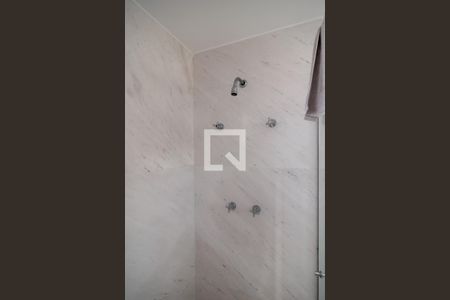 Apartamento à venda com 207m², 4 quartos e 4 vagasBanheiro 2 Quarto 3 - Suíte 