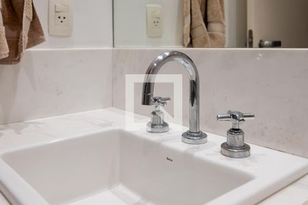 Apartamento à venda com 207m², 4 quartos e 4 vagasBanheiro Quarto 1 - Suíte