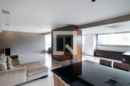 Sala de apartamento à venda com 4 quartos, 207m² em Vila Gertrudes, São Paulo