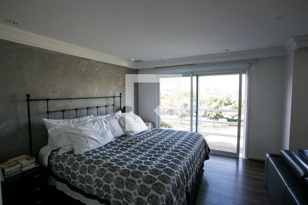 Casa de condomínio à venda com 600m², 3 quartos e 4 vagas Casa de condomínio à venda com 600m², 3 quartos e 4 vagassuíte 3