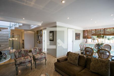 Casa de condomínio à venda com 600m², 3 quartos e 4 vagas Casa de condomínio à venda com 600m², 3 quartos e 4 vagasSala 2