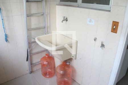 Apartamento para alugar com 100m², 2 quartos e 1 vagaÁrea de Serviço