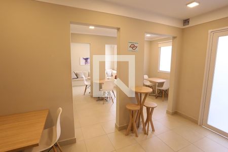 Apartamento à venda com 40m², 2 quartos e sem vagaÁrea comum - Salão de festas