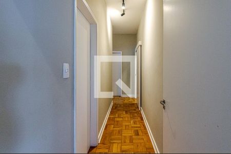 Apartamento à venda com 160m², 3 quartos e 2 vagasCorredor