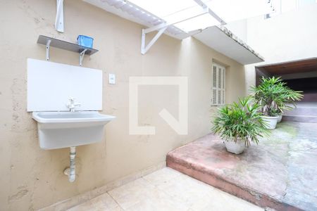 Casa à venda com 50m², 2 quartos e sem vagaLavanderia