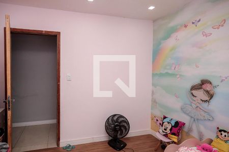 Casa à venda com 130m², 4 quartos e 2 vagas Casa à venda com 130m², 4 quartos e 2 vagasQuarto 1