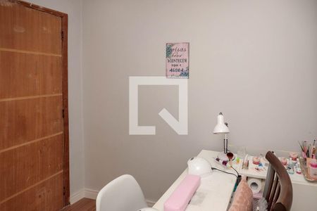 Casa à venda com 130m², 4 quartos e 2 vagas Casa à venda com 130m², 4 quartos e 2 vagasQuarto 2