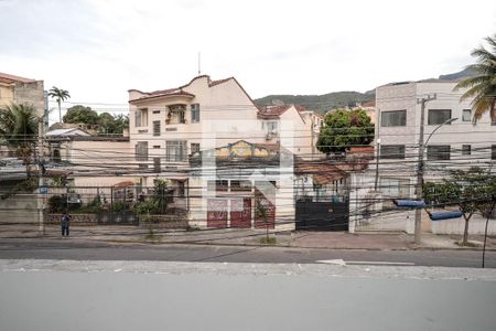 Vista Sala de casa para alugar com 4 quartos, 130m² em Lins de Vasconcelos, Rio de Janeiro