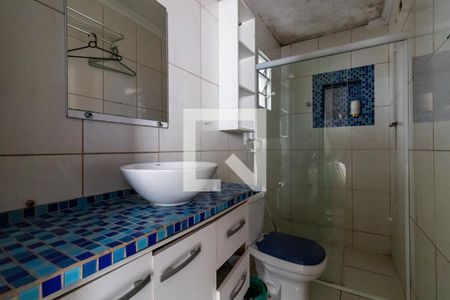 Casa à venda com 200m², 2 quartos e 1 vagaEdícula - Banheiro da Suíte