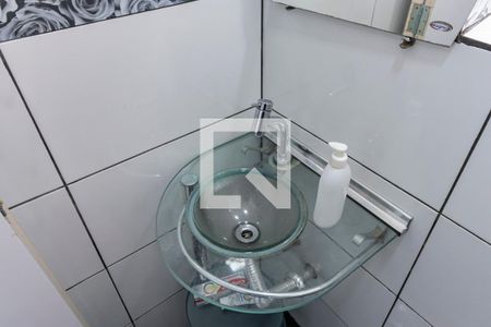 Casa à venda com 200m², 2 quartos e 1 vagaLavabo